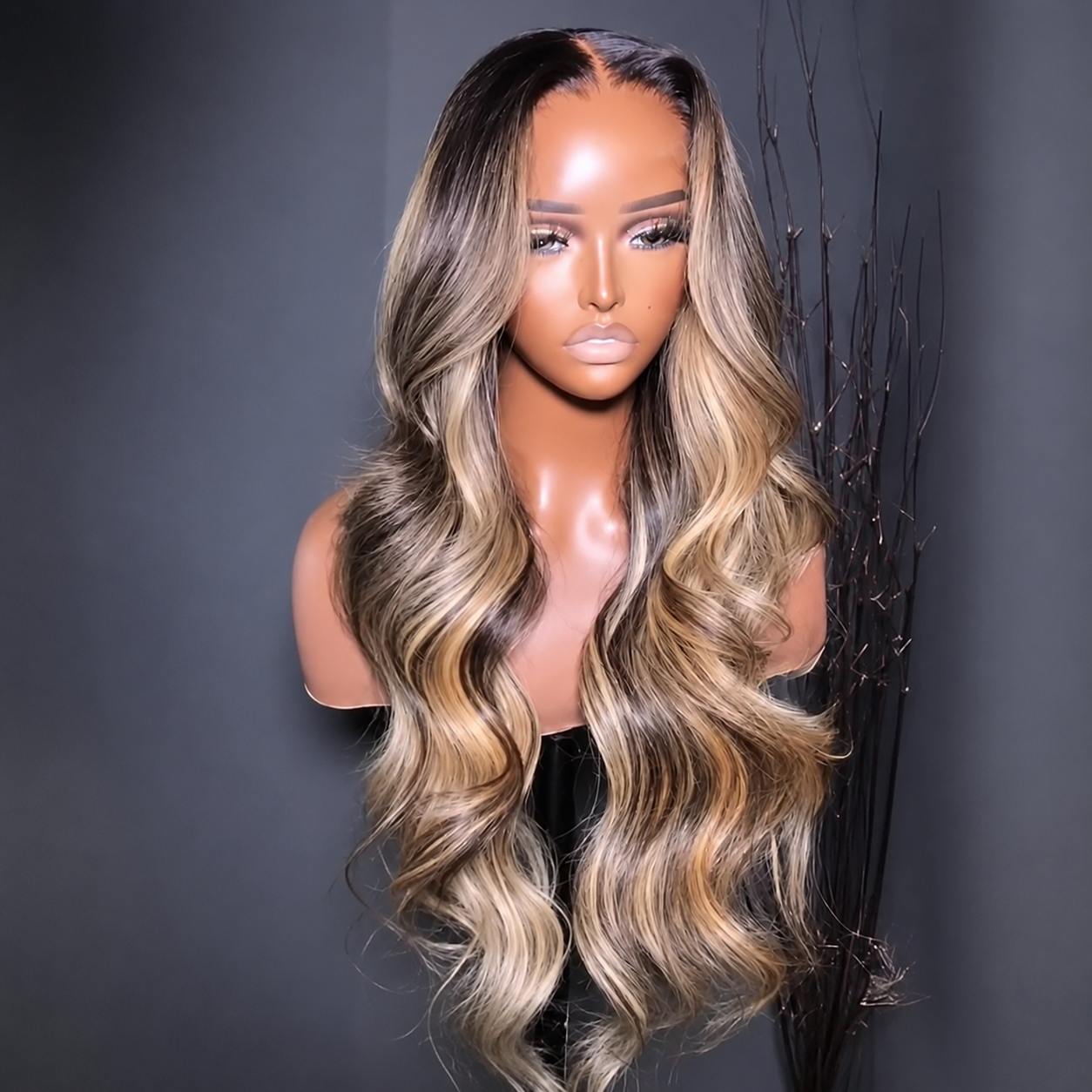 Highlight Blonde Black Root 13x4 Lace Front Wig Human Hair Pre Plucked Transparent Lace
